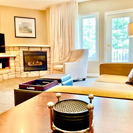 Hillside Haven: Carriage Club Resort Retreat Edgar Extérieur photo